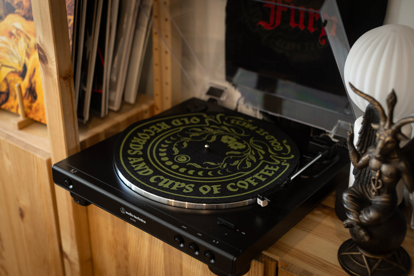 Old Records Vinyl Player Slipmat
